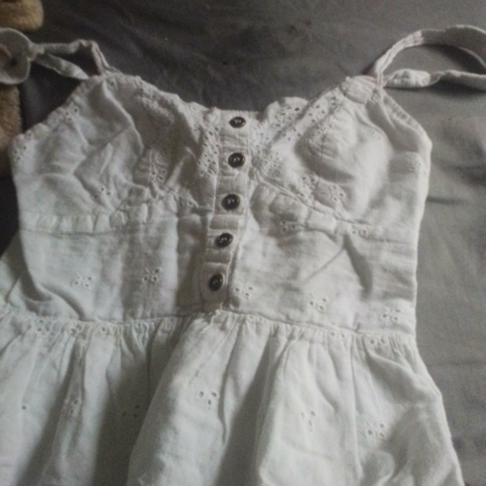 Dress - Picture 3 of 5